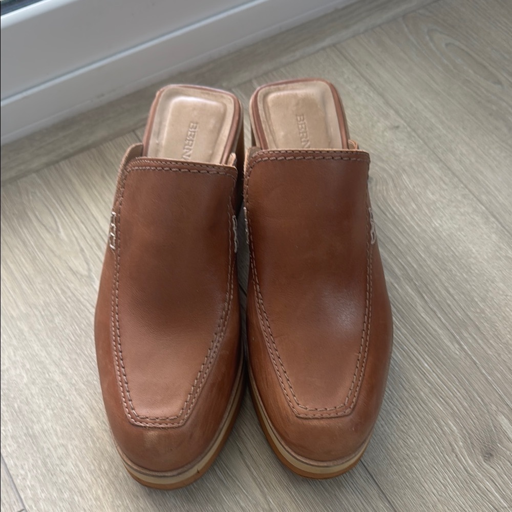 Women’s Brown Leather Slip-On Shoes - Picture 2 of 10